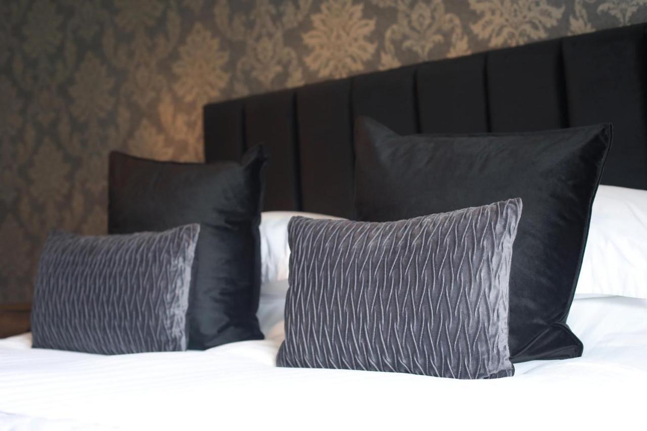 Oyo Glyn Valley Hotel Llansantffraid Llansantffraid Glyn Ceiriog Exteriör bild