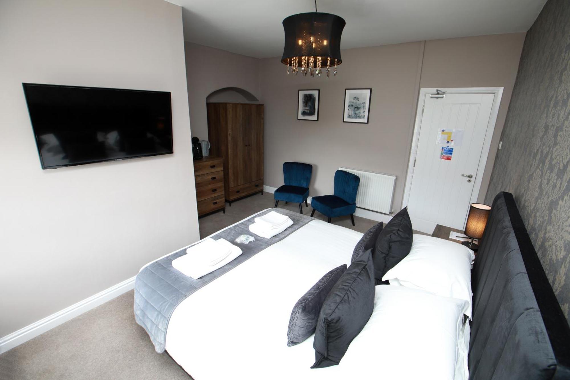 Oyo Glyn Valley Hotel Llansantffraid Llansantffraid Glyn Ceiriog Exteriör bild